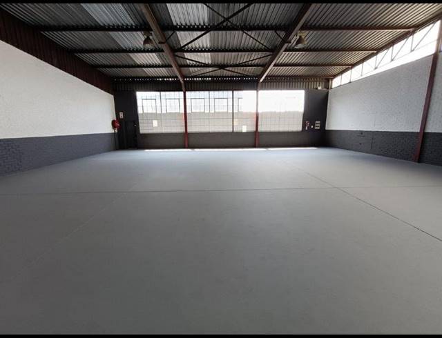 INDUSTRIAL PROPERTY TO RENT IN HALFWAY HOUSE